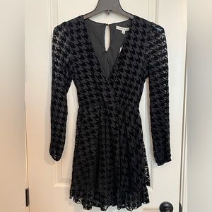 Allison & Kelly Black Long Sleeve Tie Dress NWT - Size Medium